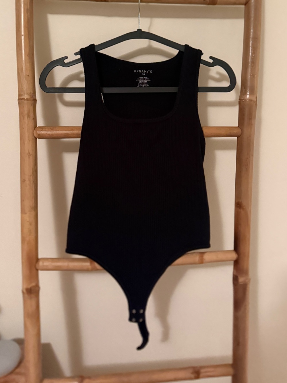 BLACK RIBBED BODYSUIT DYNAMITE SMALL